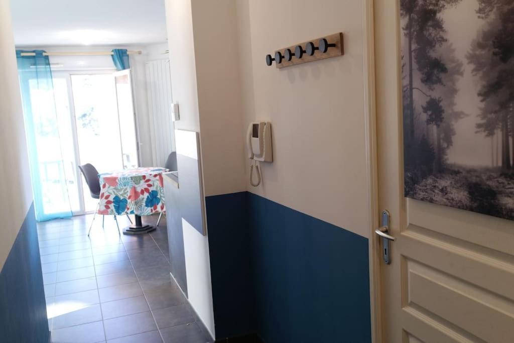 Marguerite-Gap Centre Apartment Exterior photo