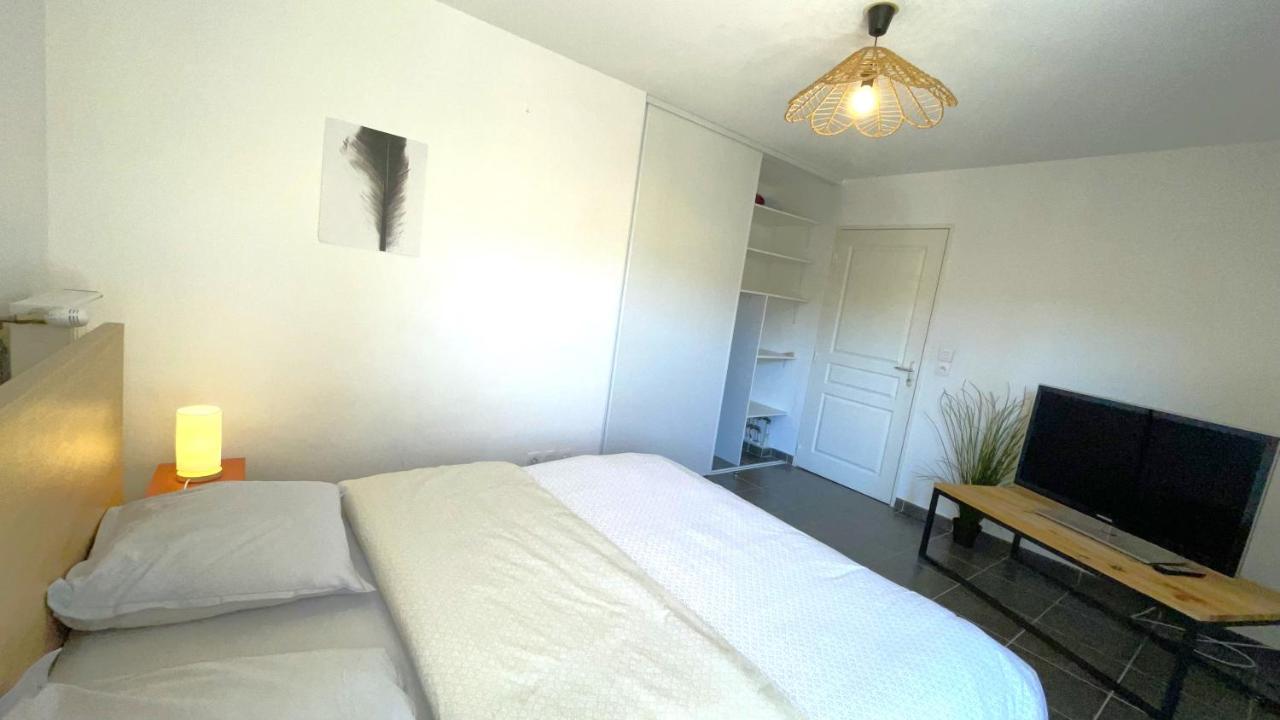 Marguerite-Gap Centre Apartment Exterior photo